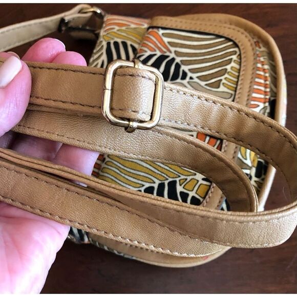 RELIC - Tropical-Patterned Canvas w/Faux Leather Trim Crossbody GREAT CONDITION! - Picture 10 of 16